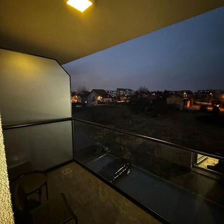 Vulkan Lux Apartments Zemun Exterior foto
