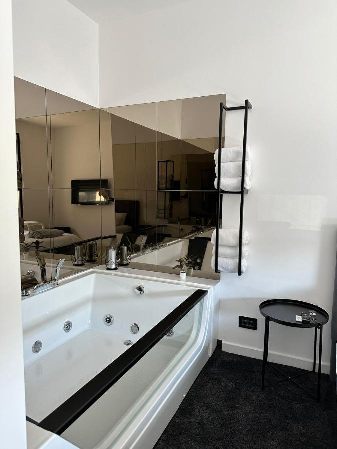 Vulkan Lux Apartments Zemun Exterior foto