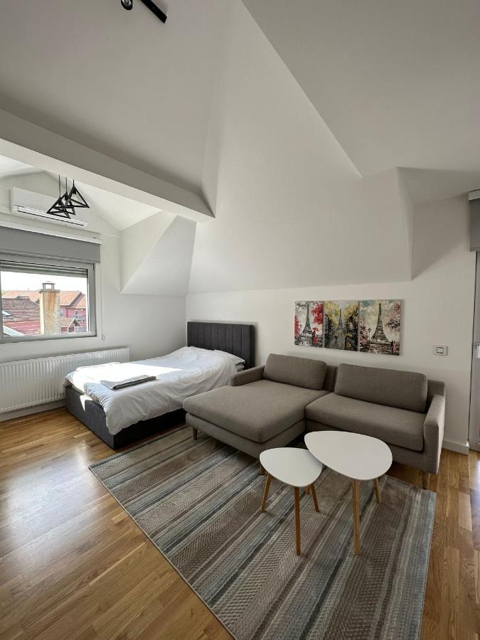 Vulkan Lux Apartments Zemun Exterior foto